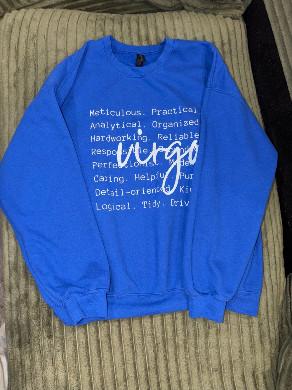 Gildan Royal Blue Virgo Graphic Crewneck Sweatshirt